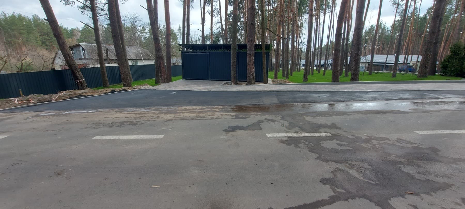 Об'єкт у лісовій зоні